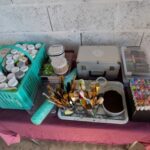 Préparation du matériel - atelier artistique - atelier complice